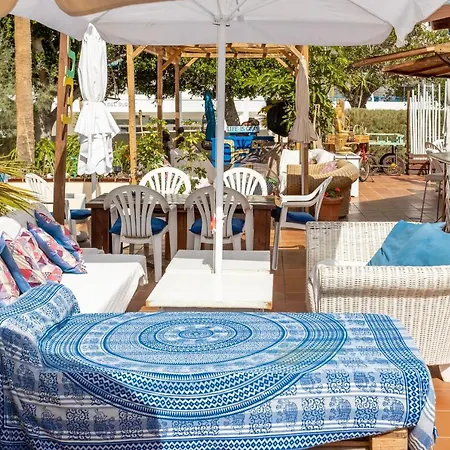 Paradise Flat Near Hard Rock With Pool Apartment