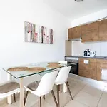 아파트 Paradise Flat Near Hard Rock With Pool *